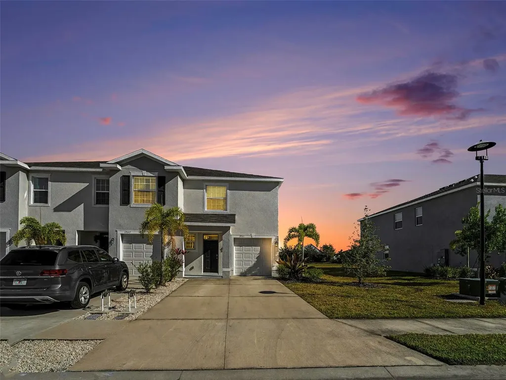 1951 Pleasant Maple Court Bradenton FL 34211