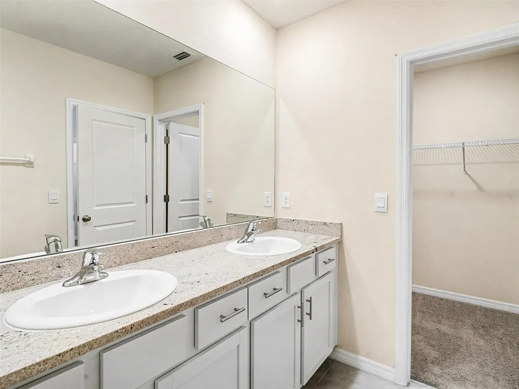 1951 Pleasant Maple Court Bradenton FL 34211