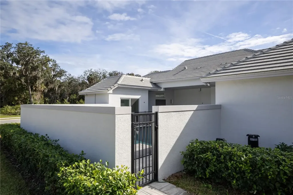 110 New Leatherwood Drive Palm Coast FL 32137