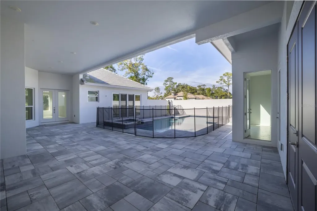 110 New Leatherwood Drive Palm Coast FL 32137