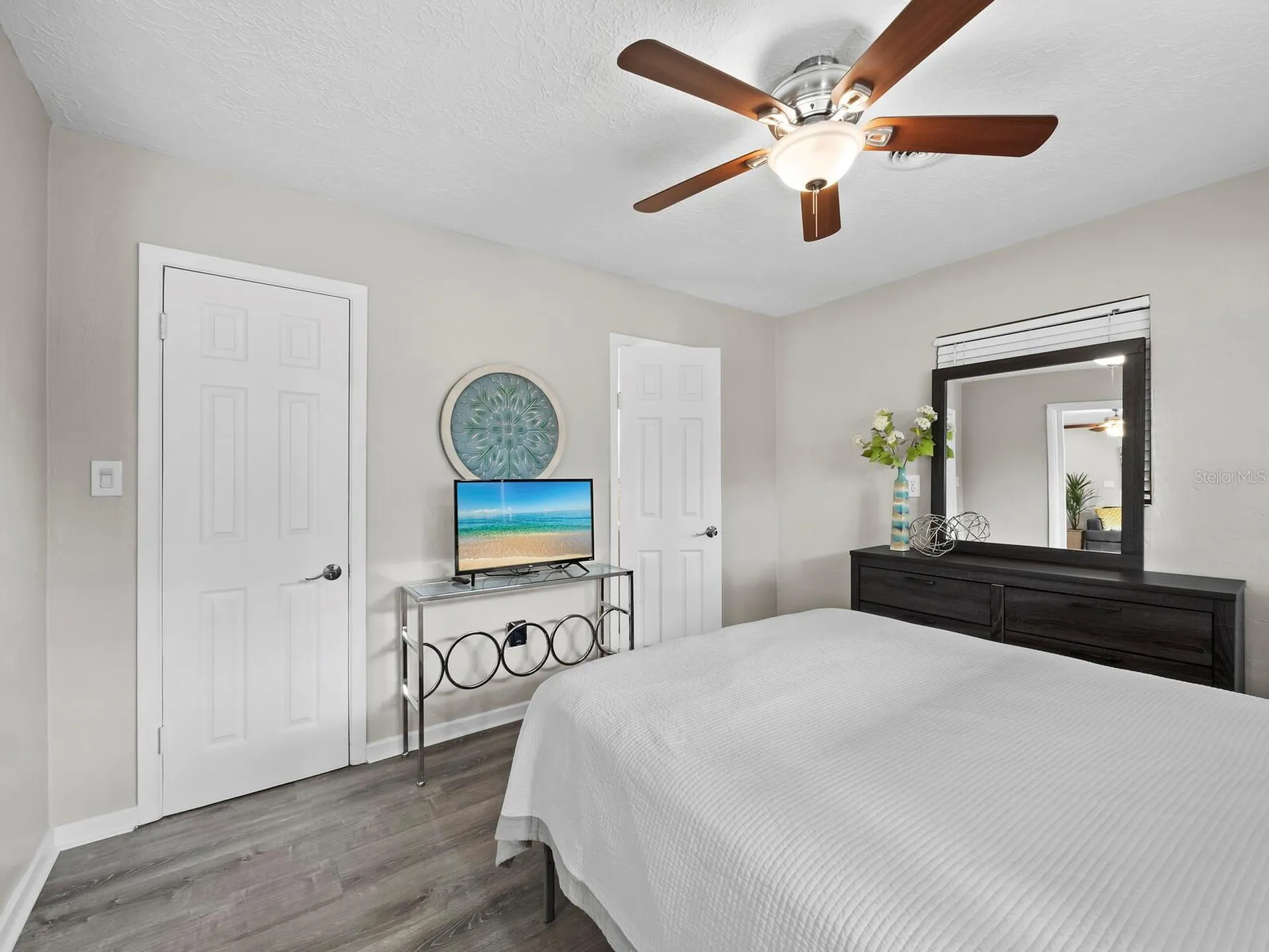 2417 Parson Lane Sarasota FL 34239