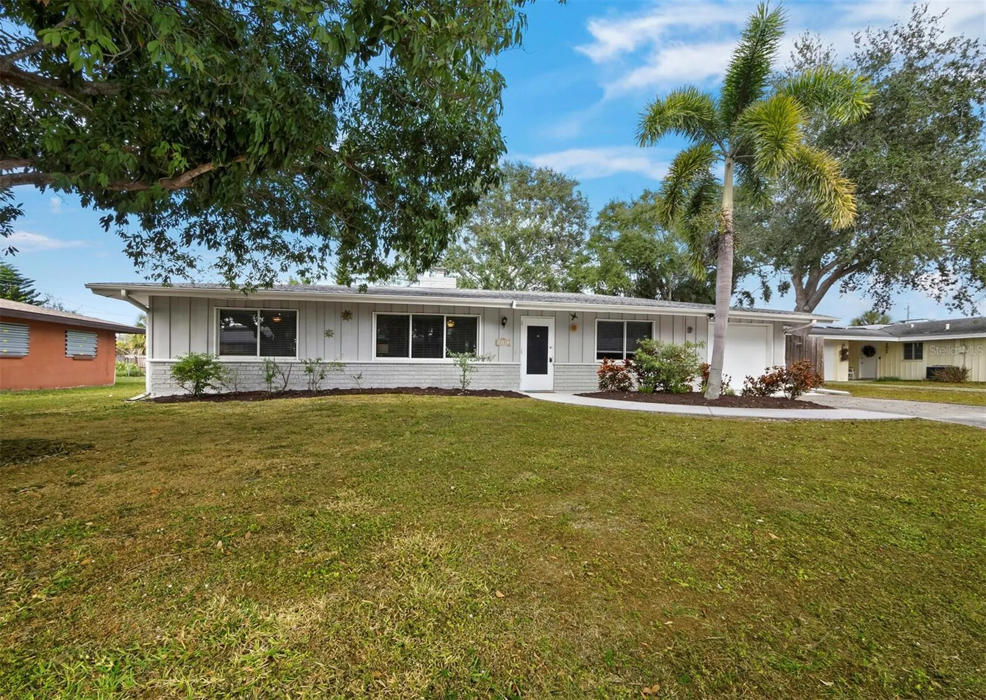 2417 Parson Lane Sarasota FL 34239