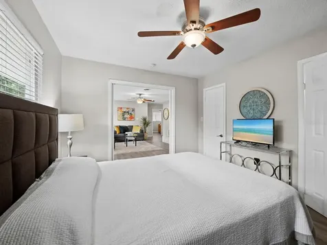 2417 Parson Lane Sarasota FL 34239