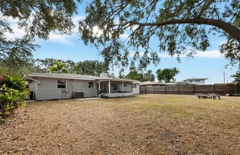2417 Parson Lane Sarasota FL 34239