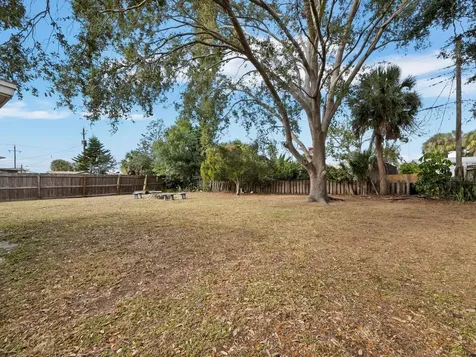 2417 Parson Lane Sarasota FL 34239