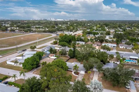 2417 Parson Lane Sarasota FL 34239