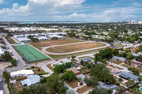 2417 Parson Lane Sarasota FL 34239