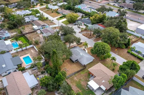2417 Parson Lane Sarasota FL 34239