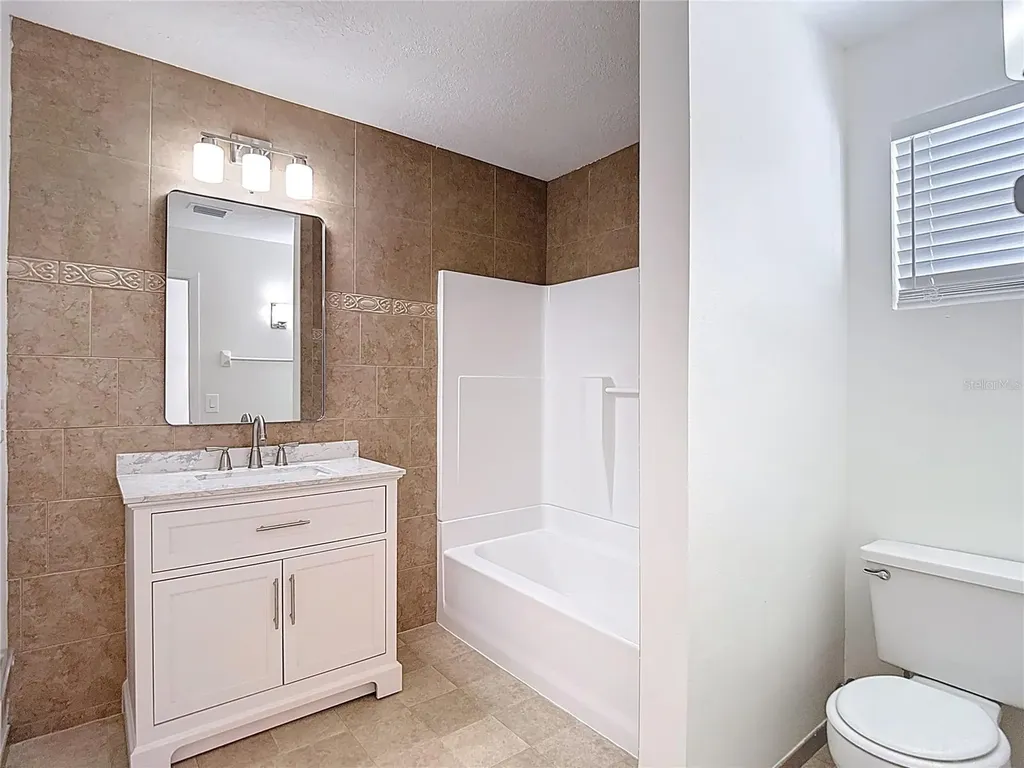 2013 Glen Forge Street Brandon FL 33511