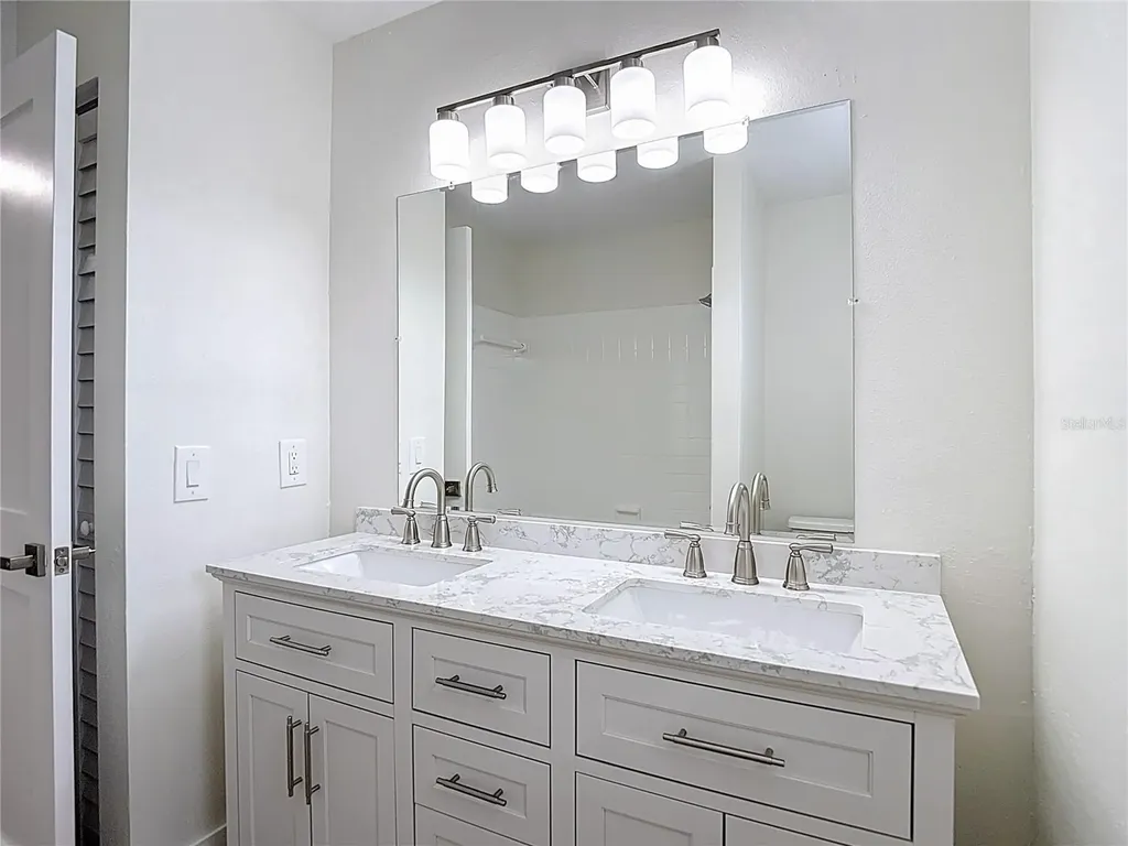 2013 Glen Forge Street Brandon FL 33511