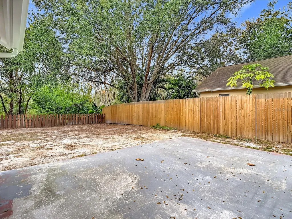 2013 Glen Forge Street Brandon FL 33511