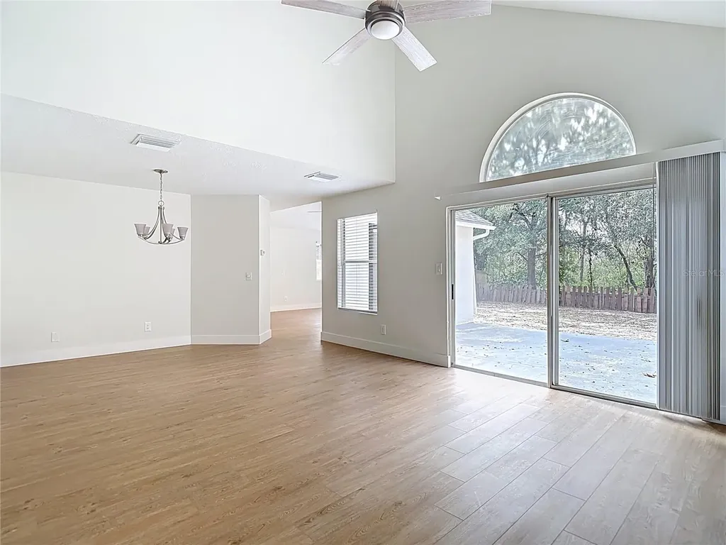 2013 Glen Forge Street Brandon FL 33511