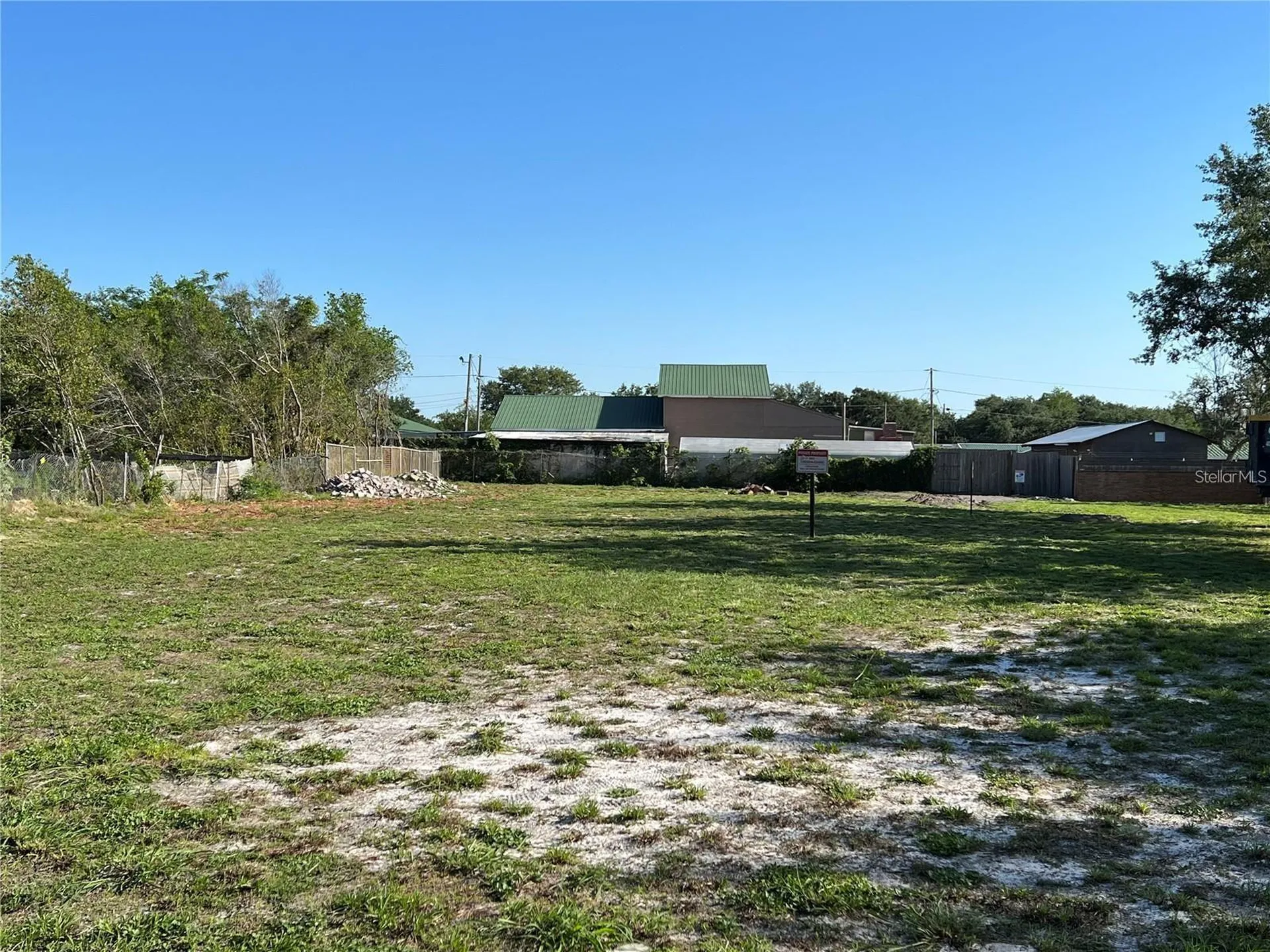 O E Nancy Lee Lane Apopka FL 32712