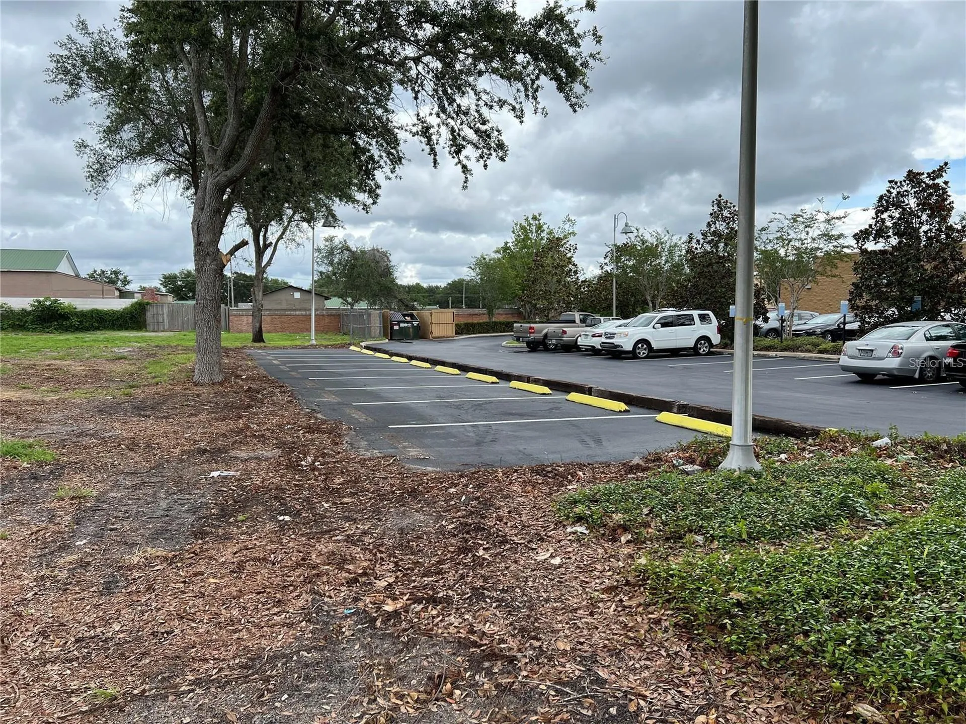 O E Nancy Lee Lane Apopka FL 32712