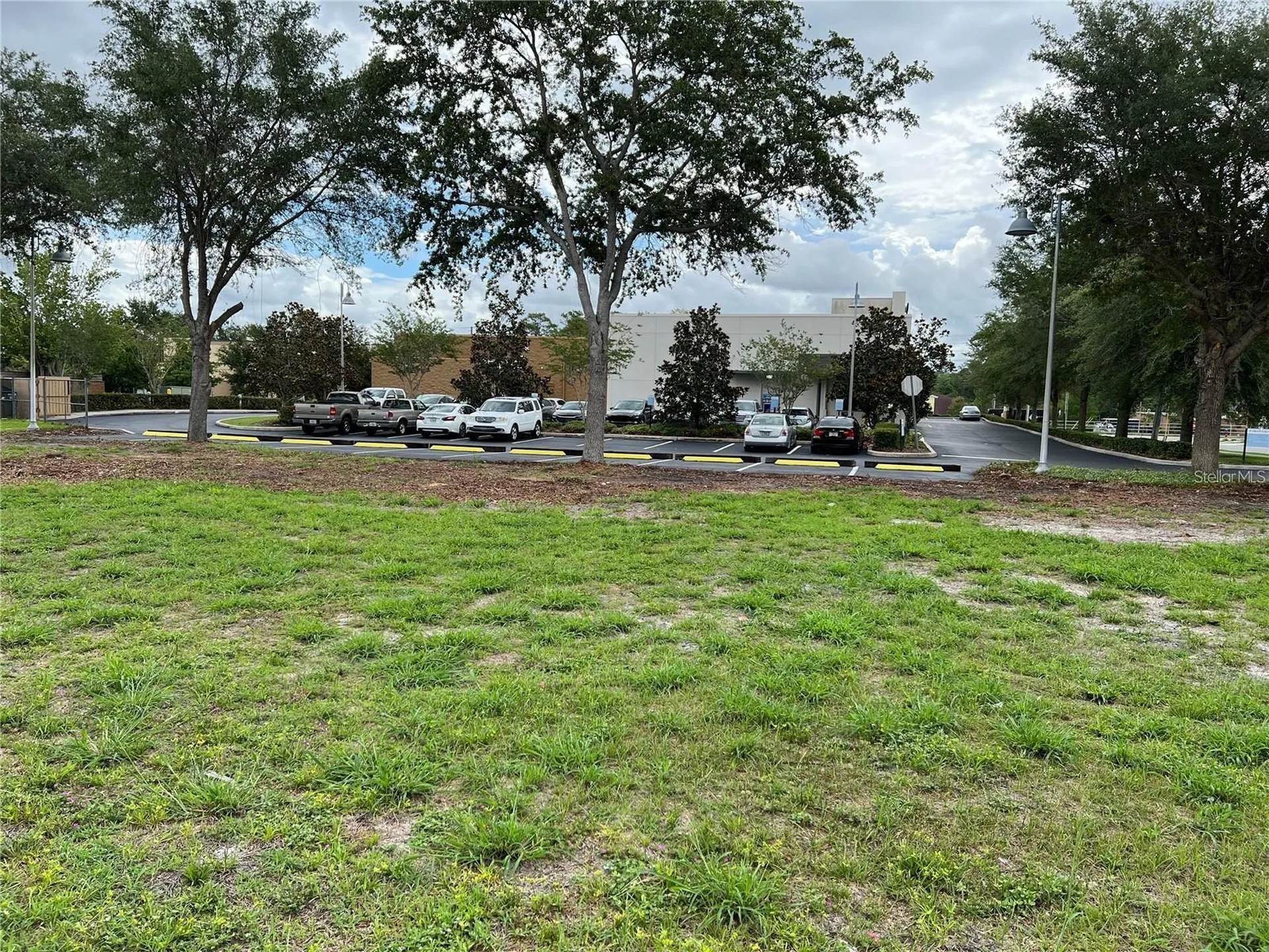 O E Nancy Lee Lane Apopka FL 32712