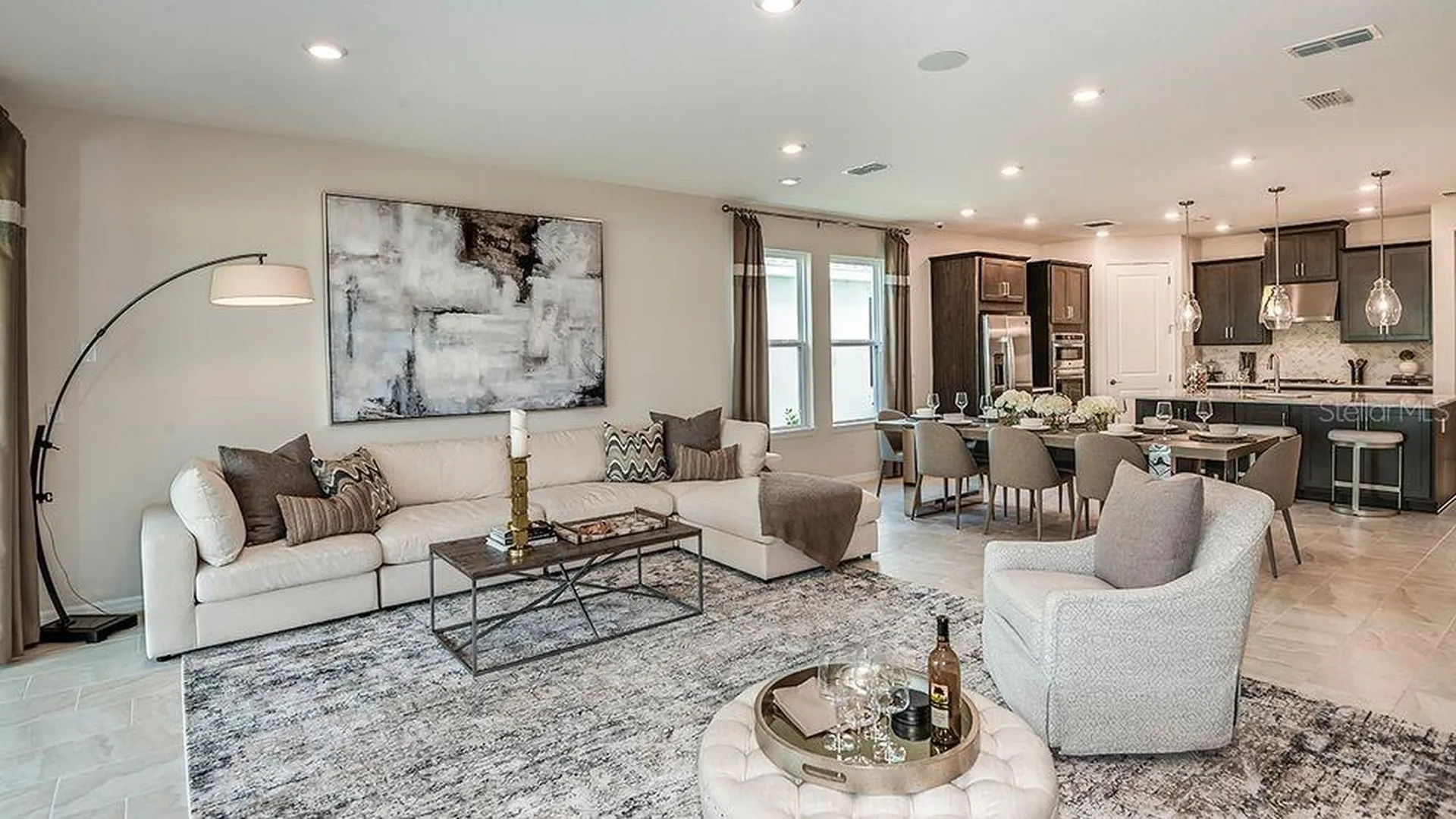 8521 Golden Dawn Court Sarasota FL 34241