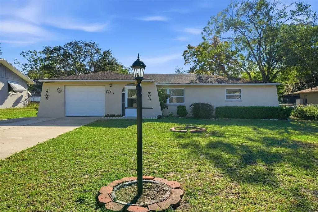 223 S Lincoln Avenue Beverly Hills FL 34465