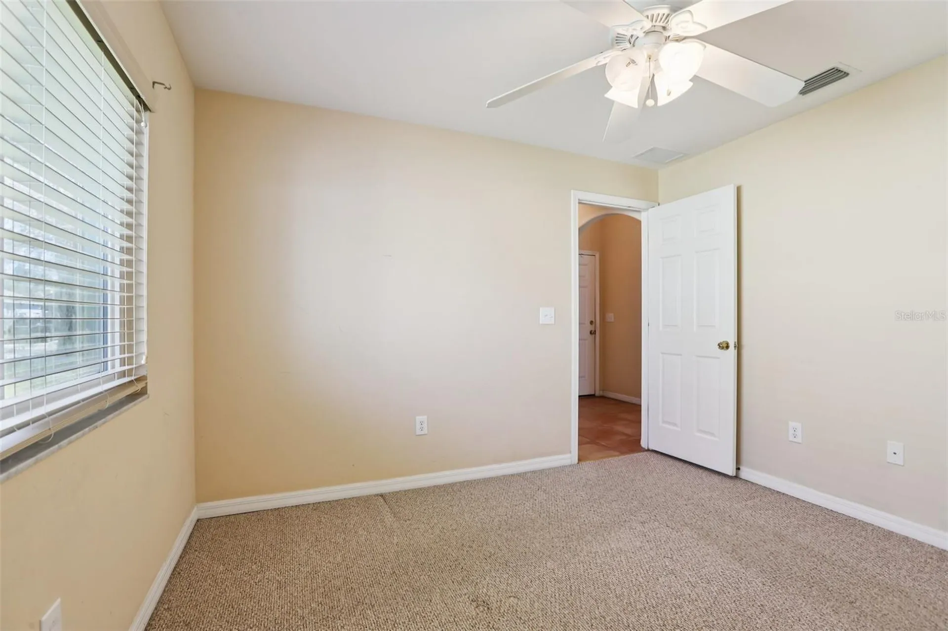 2726 Buckhorn Preserve Boulevard Valrico FL 33596