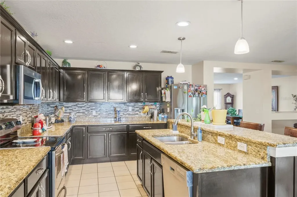 4071 Flowering Peach Lane St Cloud FL 34772