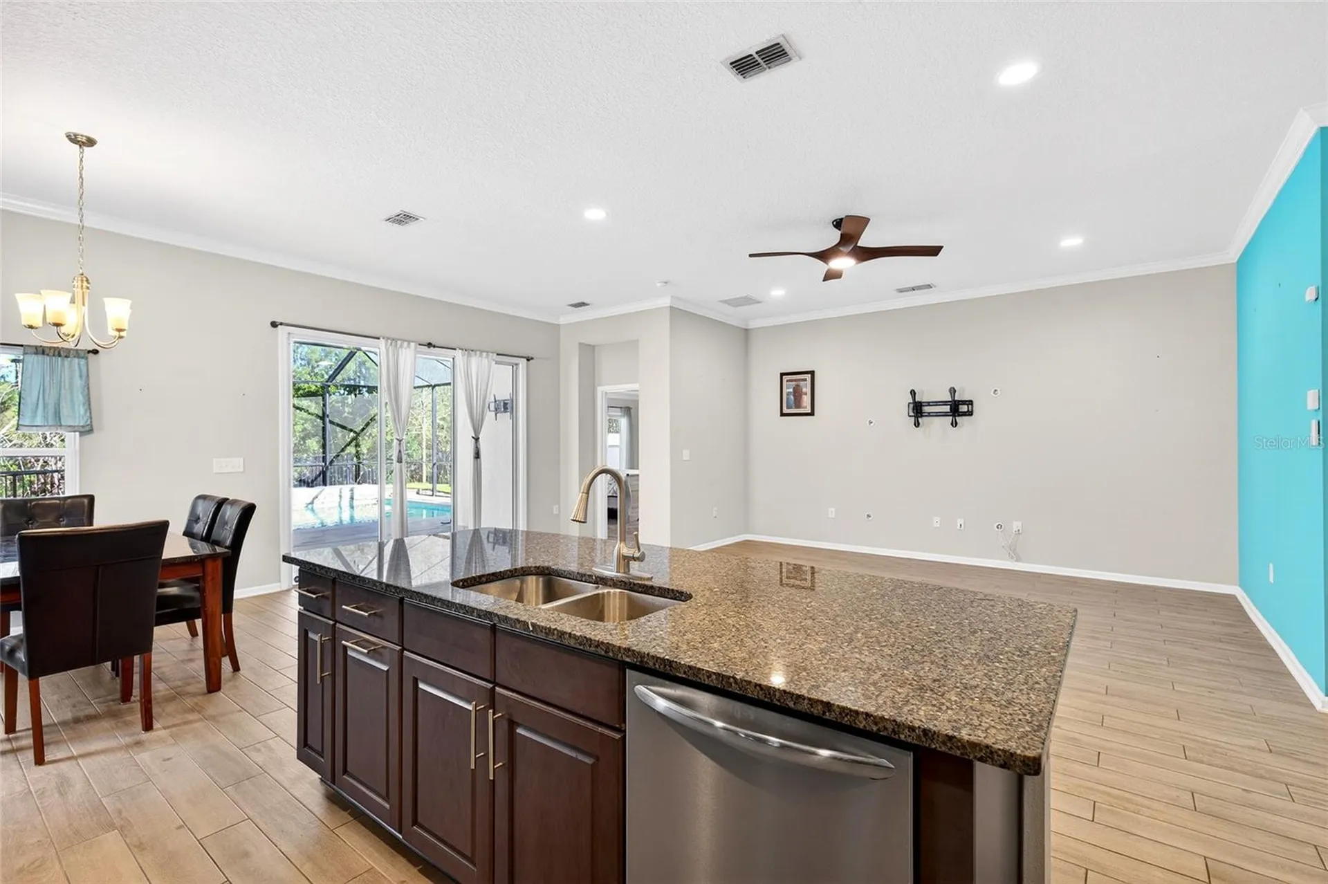 138 S Hummingbird Place Palm Coast FL 32164