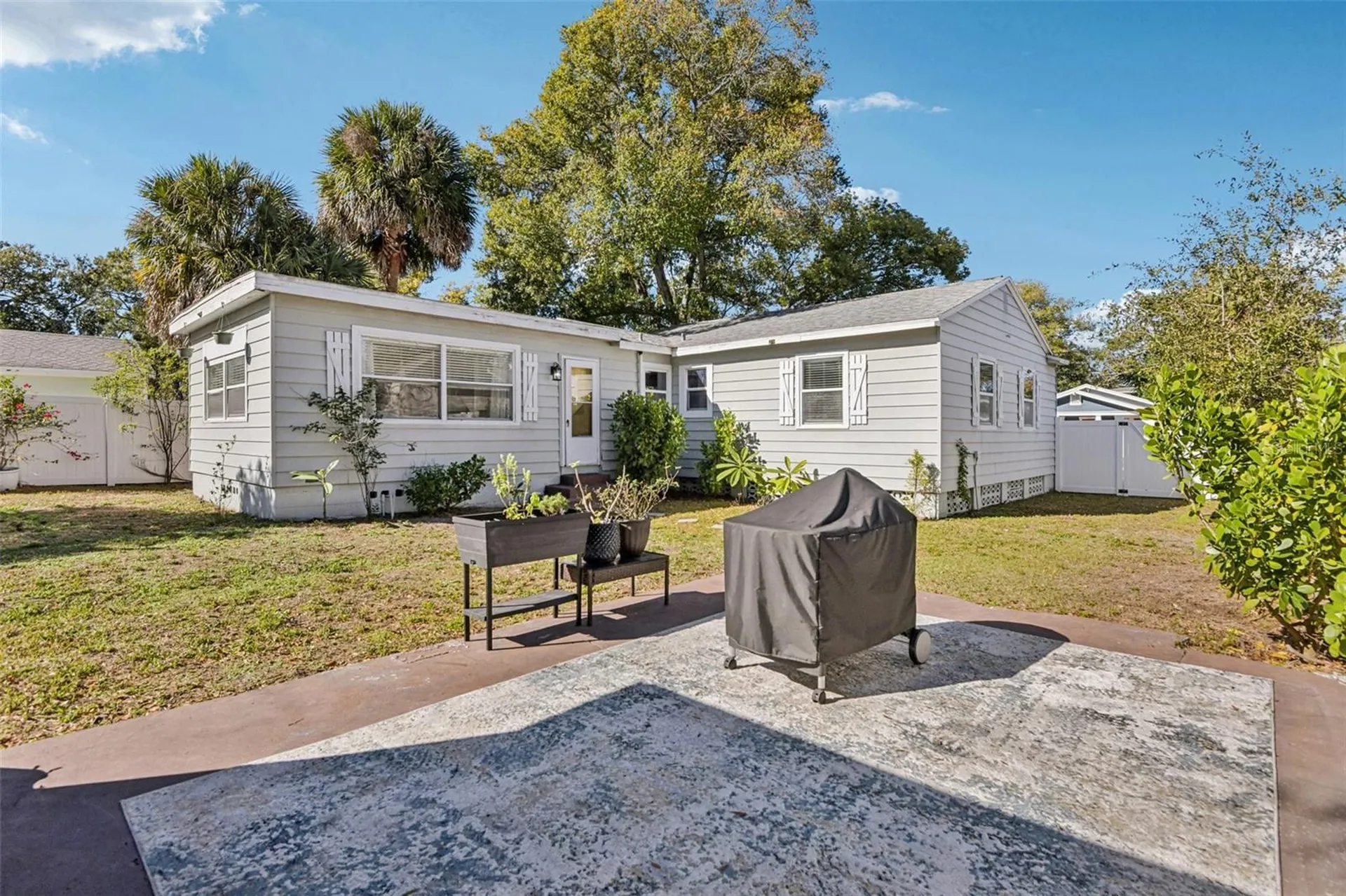 704 W Fribley Street Tampa FL 33603