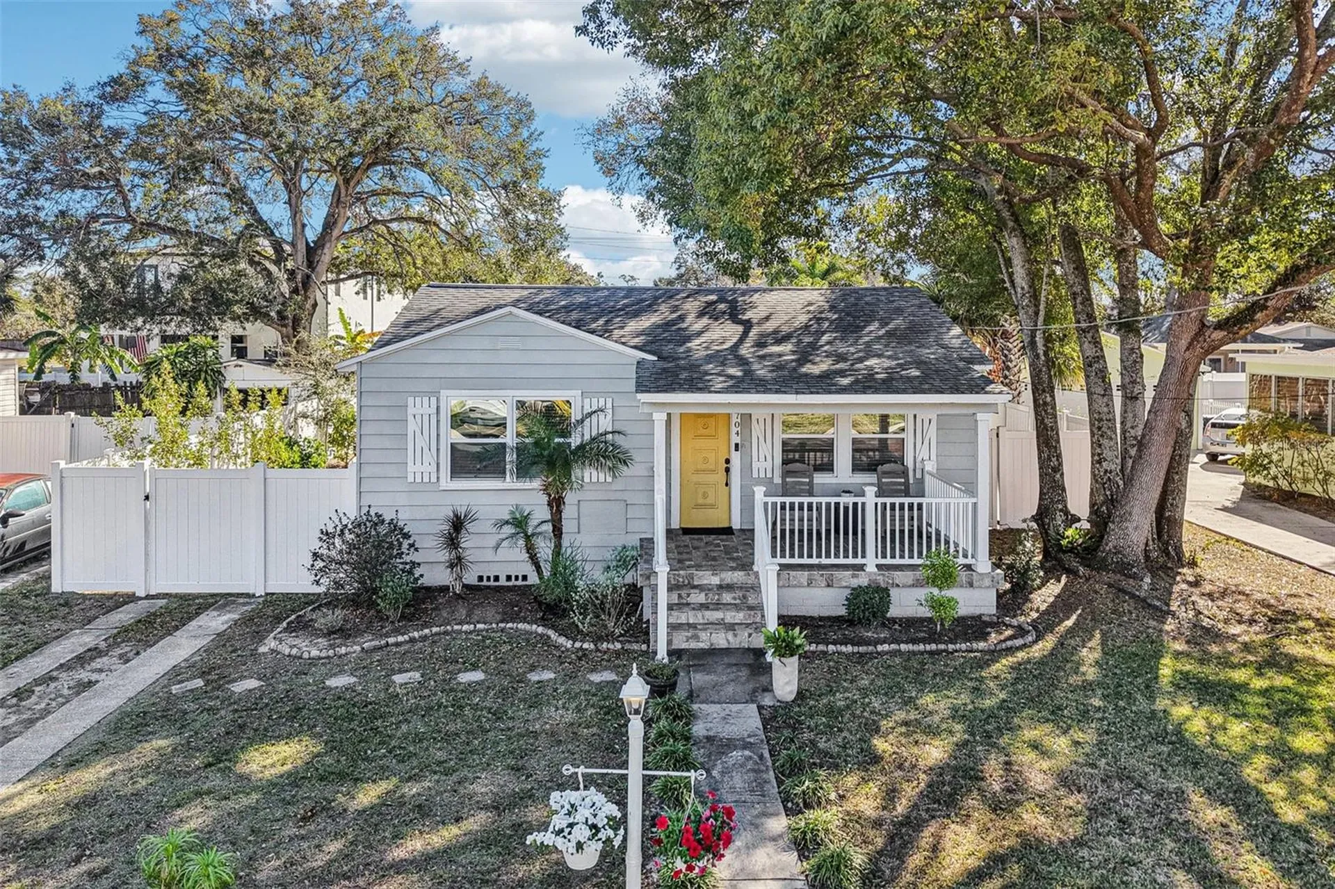 704 W Fribley Street Tampa FL 33603