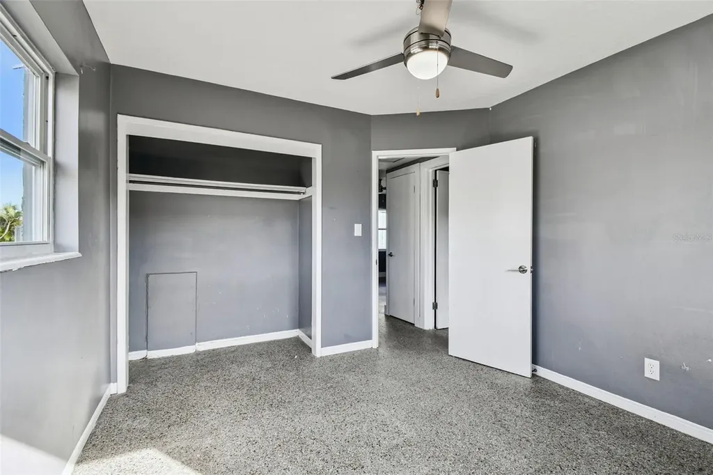 6538 42nd Avenue N Kenneth City FL 33709