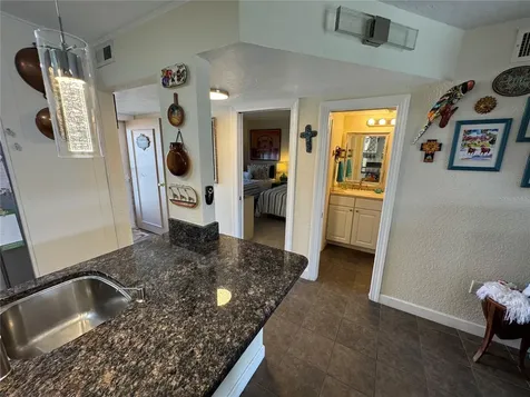 1400 Tarpon Center Drive Venice FL 34285