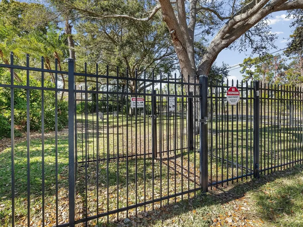 1829 Clearbrooke Drive Clearwater FL 33760