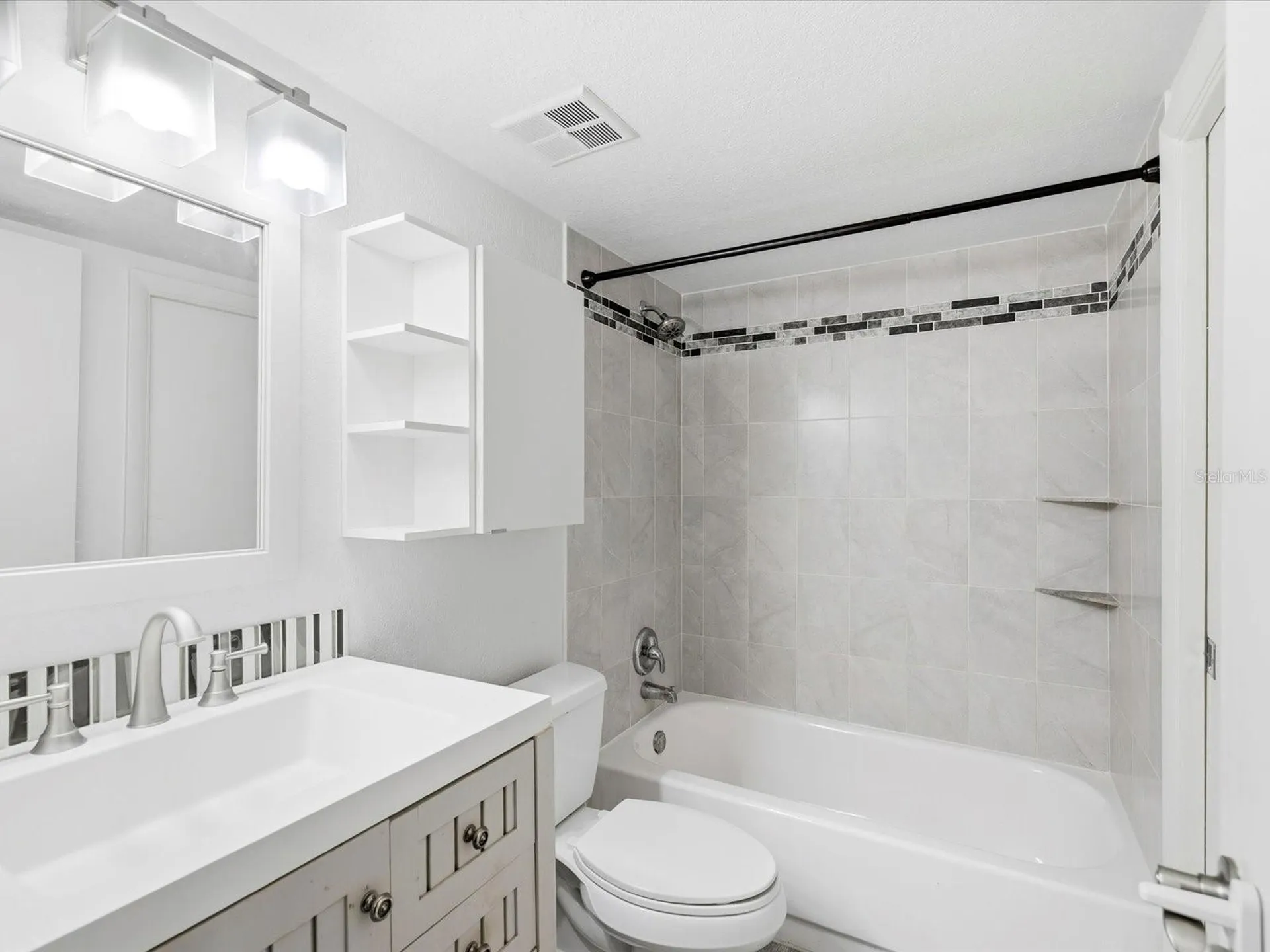 1829 Clearbrooke Drive Clearwater FL 33760