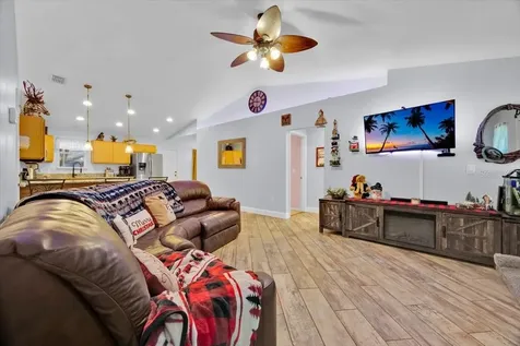 1125 Eden Drive St Cloud FL 34771