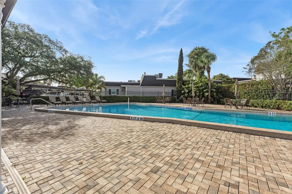 907 Hillary Court Orlando FL 32804