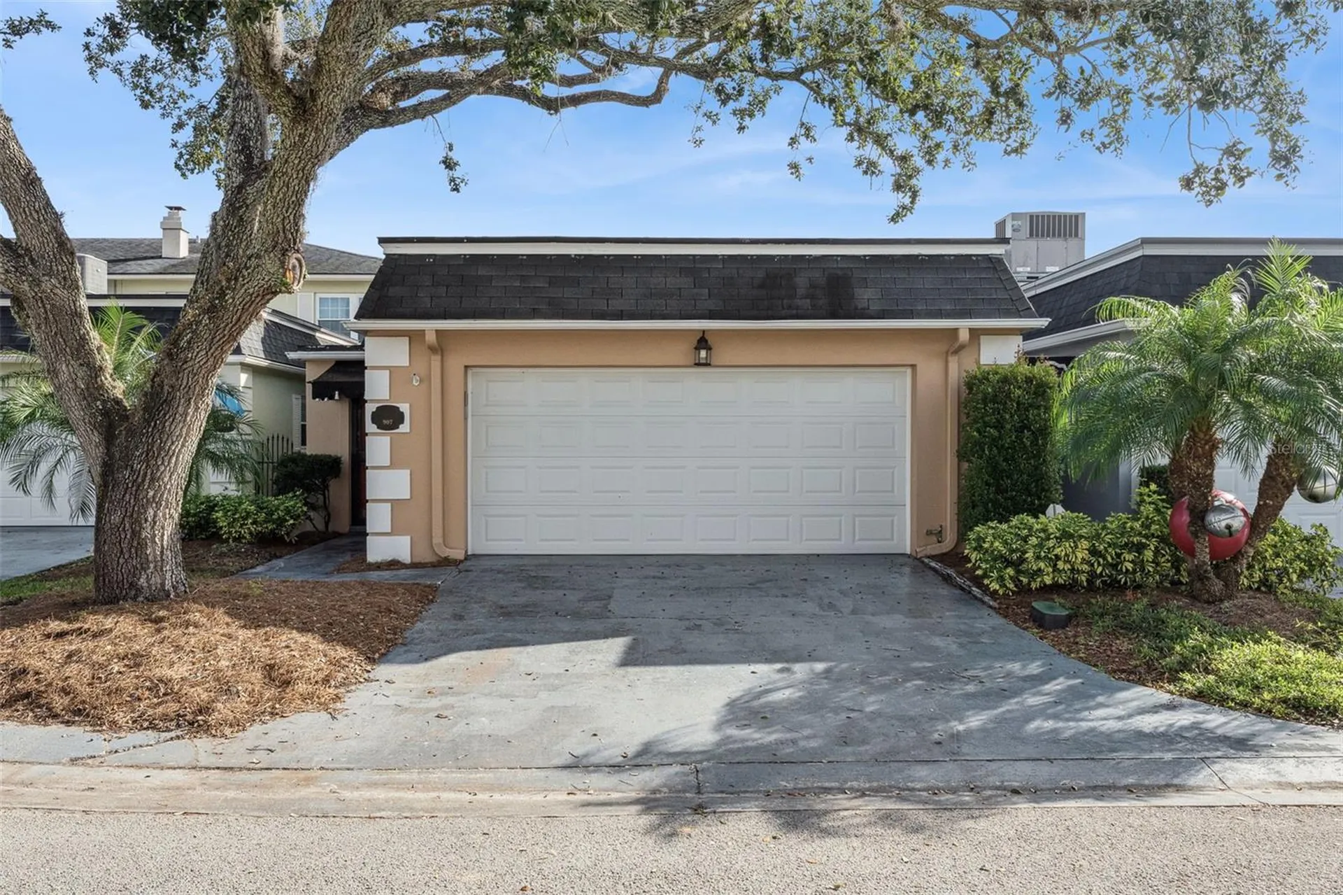 907 Hillary Court Orlando FL 32804