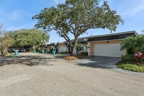 907 Hillary Court Orlando FL 32804