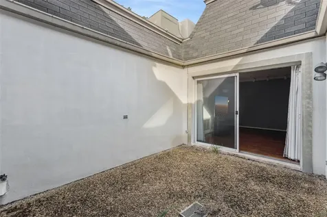 907 Hillary Court Orlando FL 32804