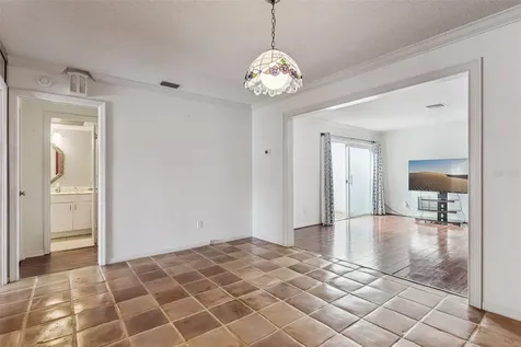 907 Hillary Court Orlando FL 32804