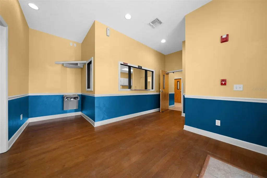 5925 SE Abshier Boulevard Belleview FL 34420