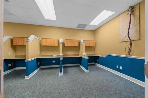 5925 SE Abshier Boulevard Belleview FL 34420