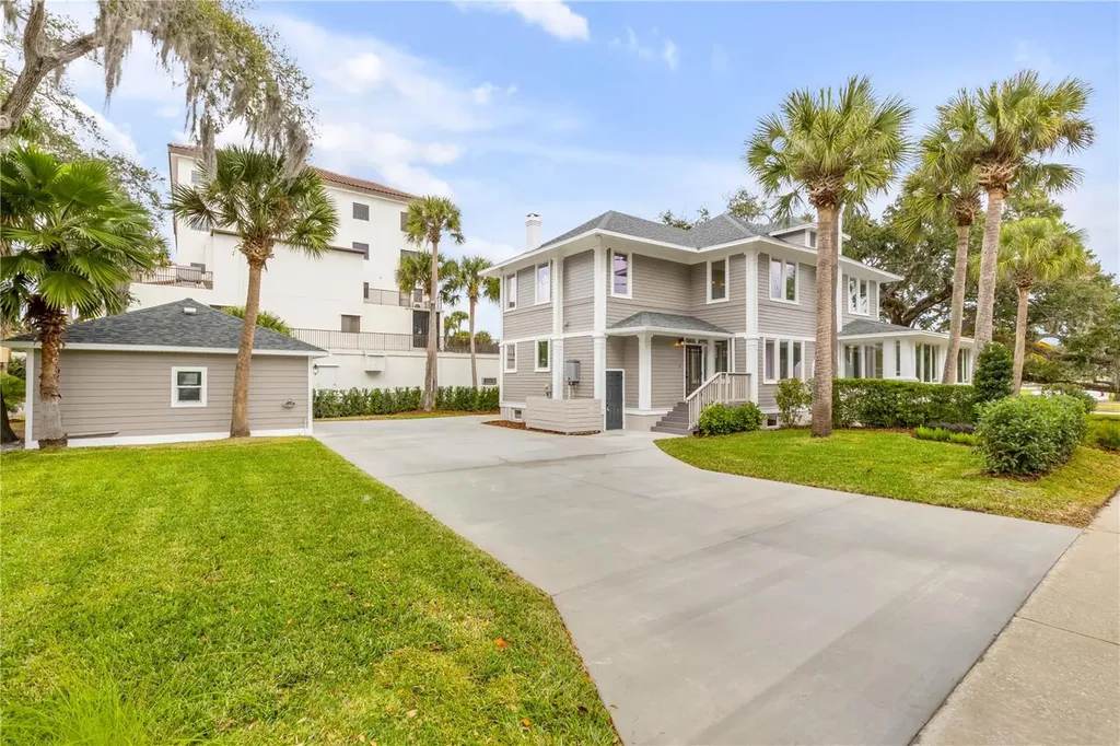 214 S Riverside Drive New Smyrna Beach FL 32168