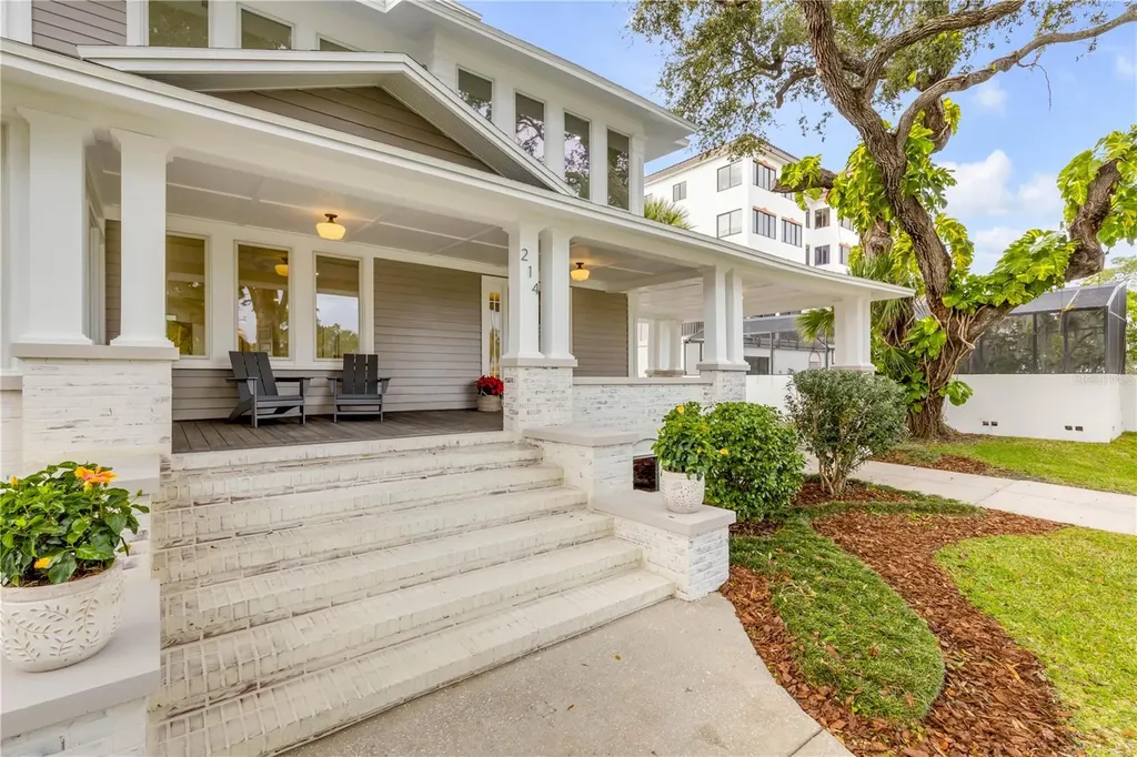 214 S Riverside Drive New Smyrna Beach FL 32168