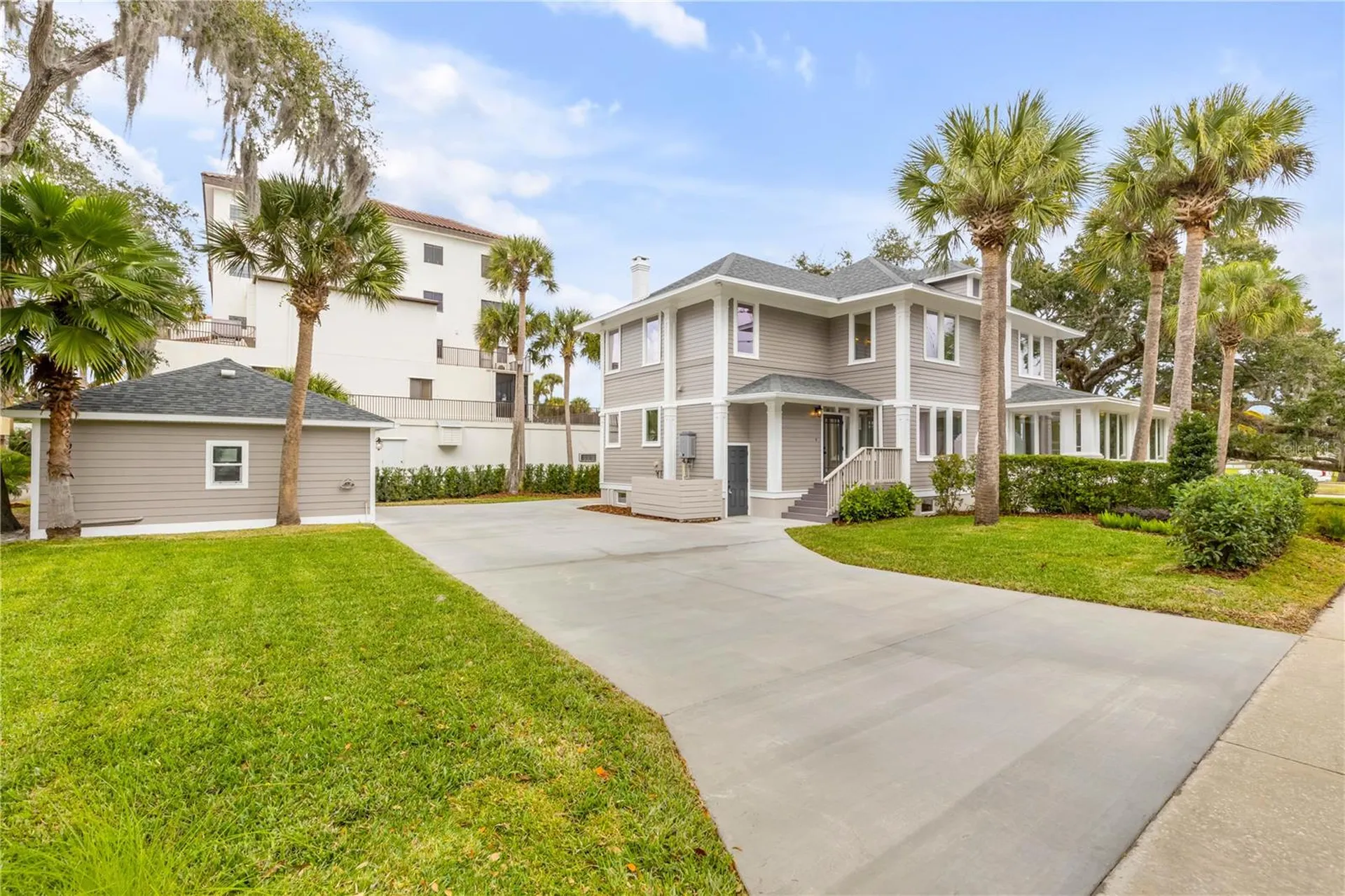 214 S Riverside Drive New Smyrna Beach FL 32168