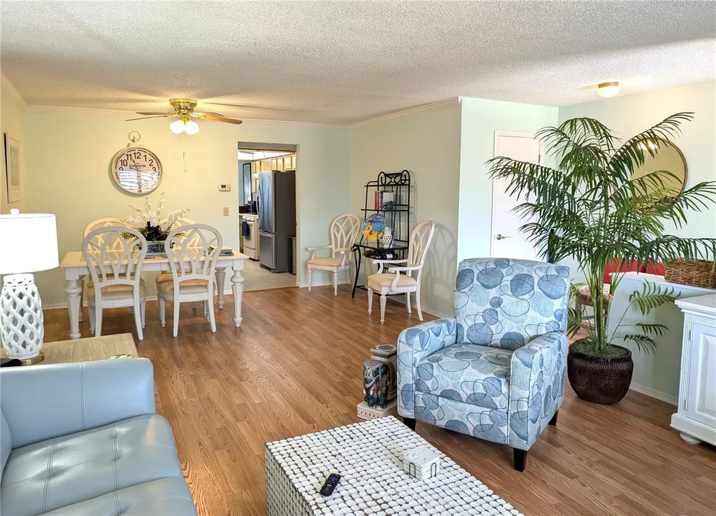 8198 Terrace Garden Drive N St Petersburg FL 33709
