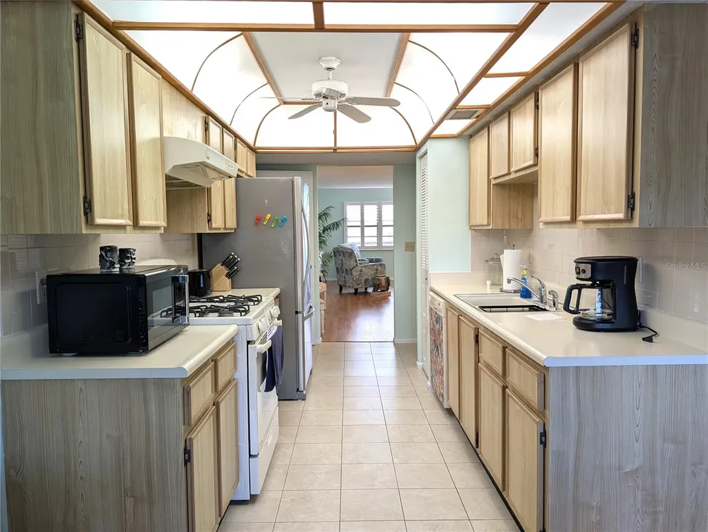 8198 Terrace Garden Drive N St Petersburg FL 33709