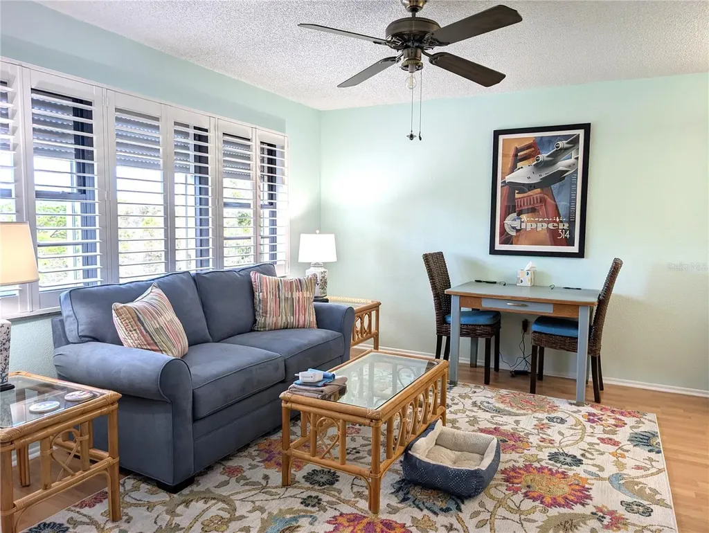 8198 Terrace Garden Drive N St Petersburg FL 33709