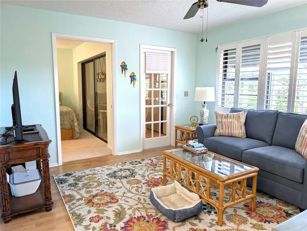 8198 Terrace Garden Drive N St Petersburg FL 33709