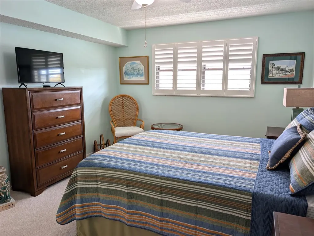 8198 Terrace Garden Drive N St Petersburg FL 33709