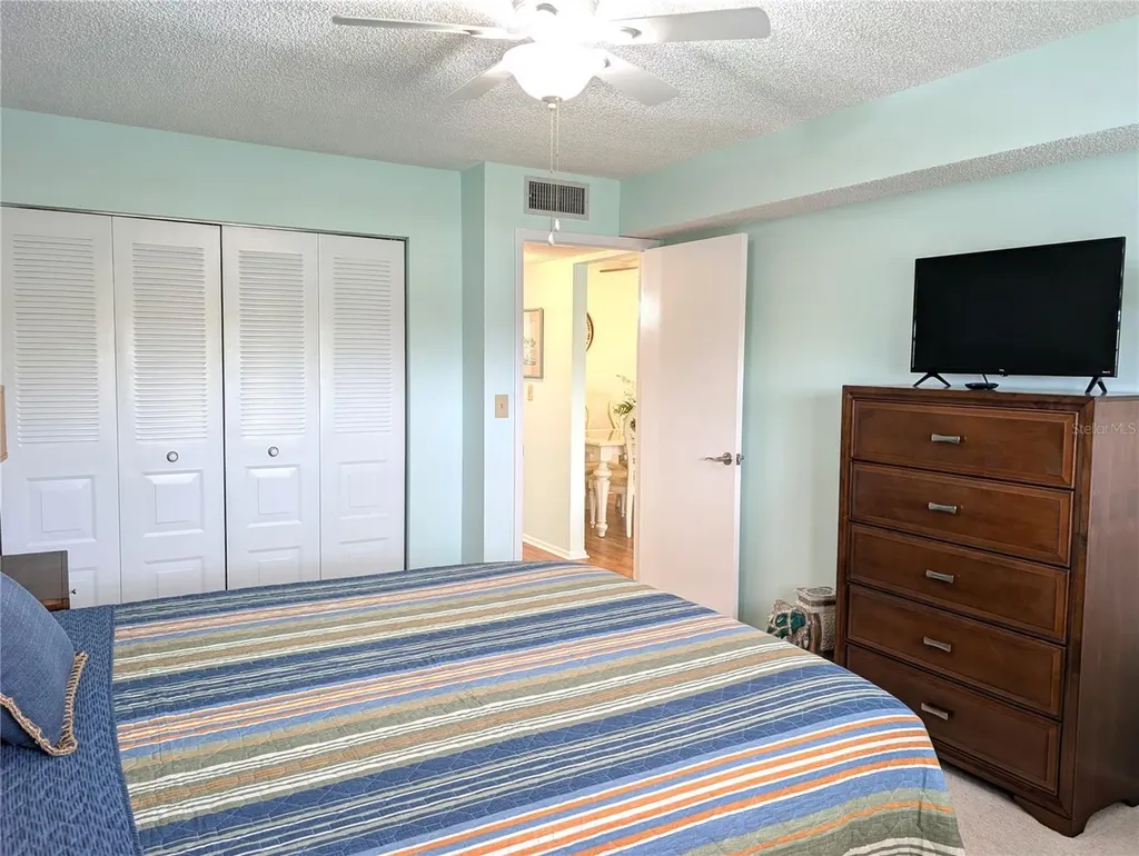 8198 Terrace Garden Drive N St Petersburg FL 33709