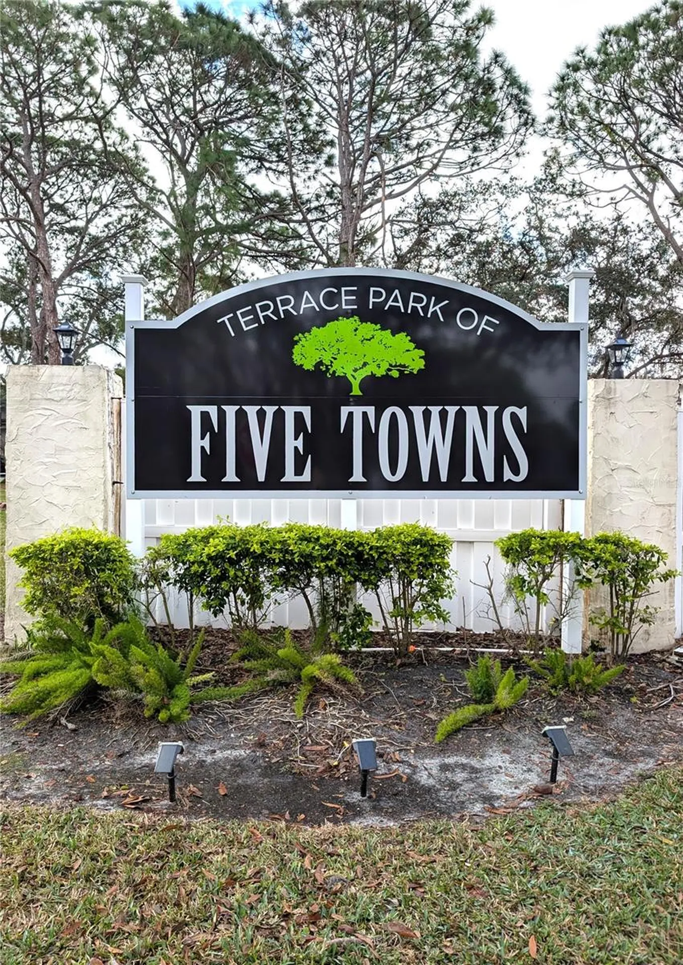 8198 Terrace Garden Drive N St Petersburg FL 33709