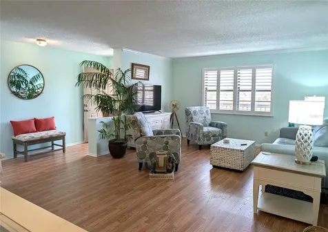 8198 Terrace Garden Drive N St Petersburg FL 33709