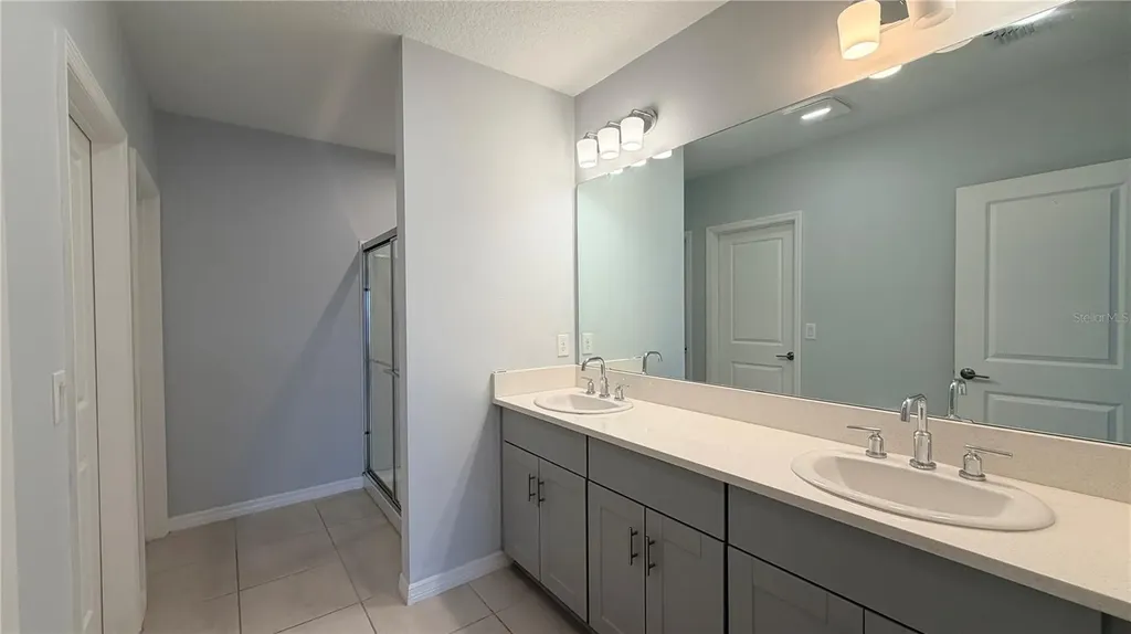 486 Pine Tree Bridge Trail St Cloud FL 34772